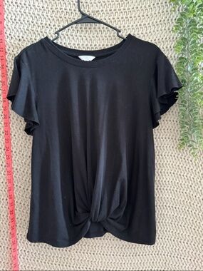 Time & True black ruffle sleeve top size medium